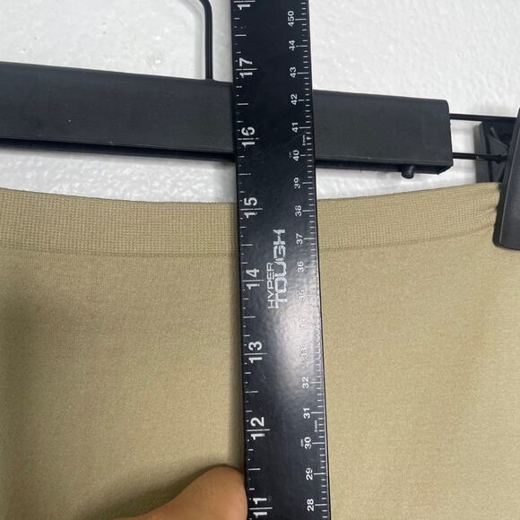 Time and Tru Womens Jeans Size M Maternity Light Wash Distressed Skinny Leg - Picture 6 of 14